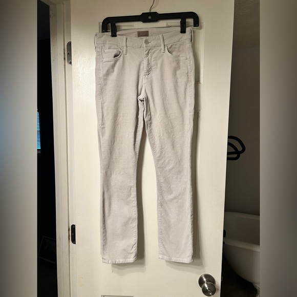 Mother Denim “The Looker” crop soft corduroy pants in ivory / Hopscotch - Picture 5 of 10